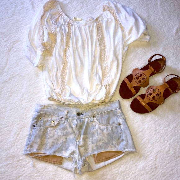 Rag & Bone Denim shorts in Kahuna Print - Picture 3 of 9